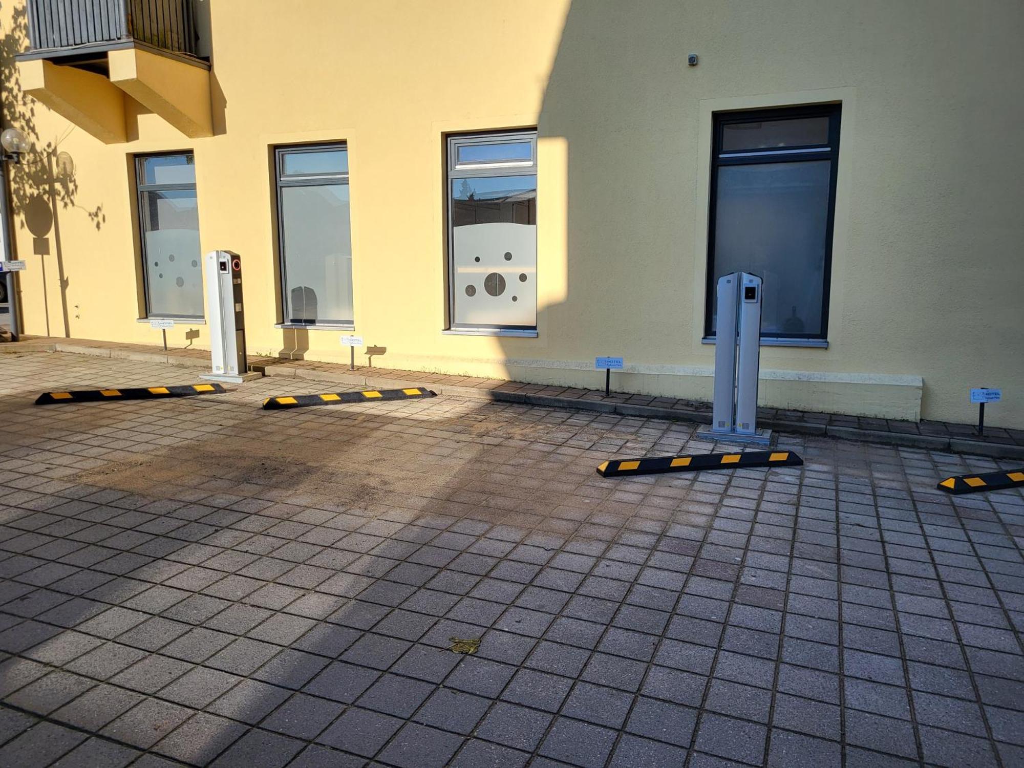 Hotel Postbauer-Heng, E-Mobilitaet, Ladestationen Fuer Elektroautos Exterior foto
